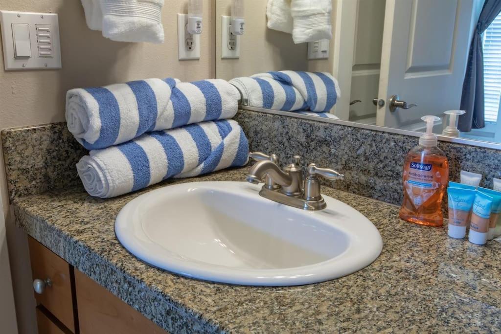Rockaway Beach Vibes,Waterfront Oceanfront Rockaway Beach House Near Downtown,Wifi, Washer Dryer Kültér fotó